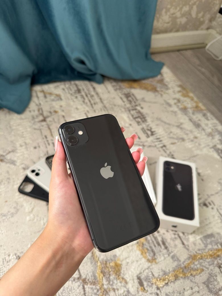 Продам iPhone 11
