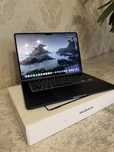 Macbook M2 8/512 состояние нового!