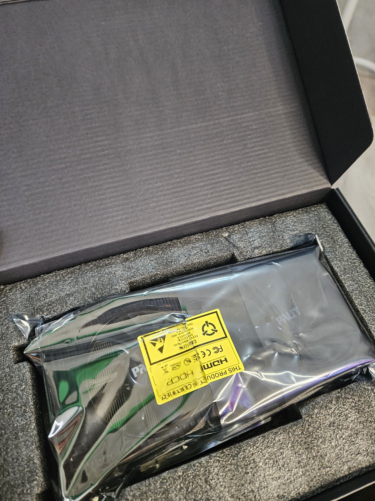 Продам видеокарту RTX 3060 Ti от PALIT