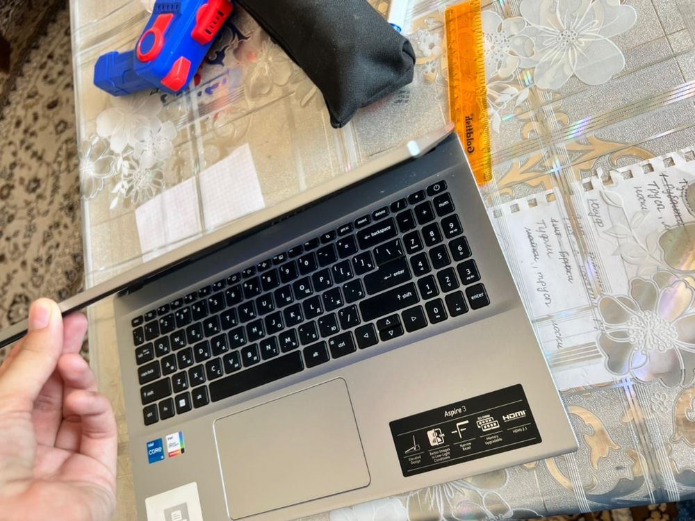 Ноутбук Acer aspire 3