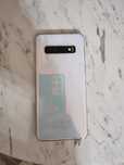 Продам samsung galaxy s10 в хорошем состоянии