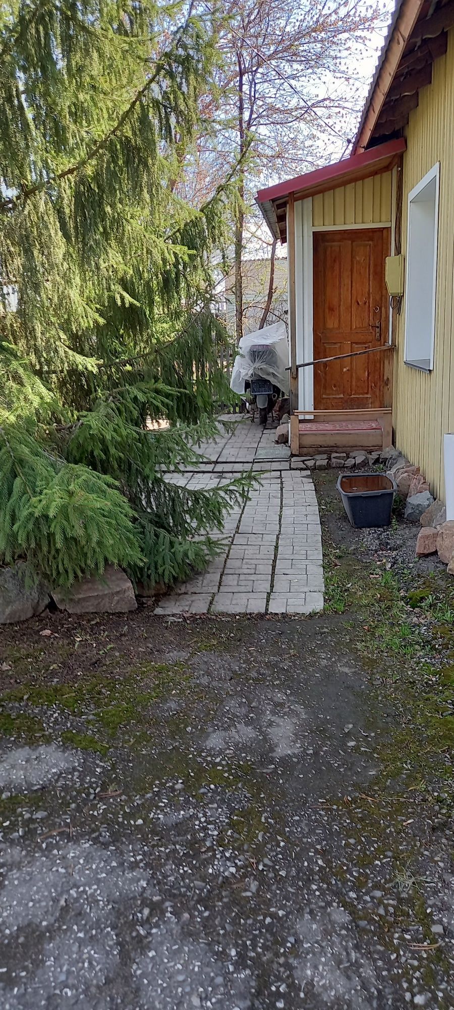 Продам благоустроенный дом  на Бензострое.есть все.