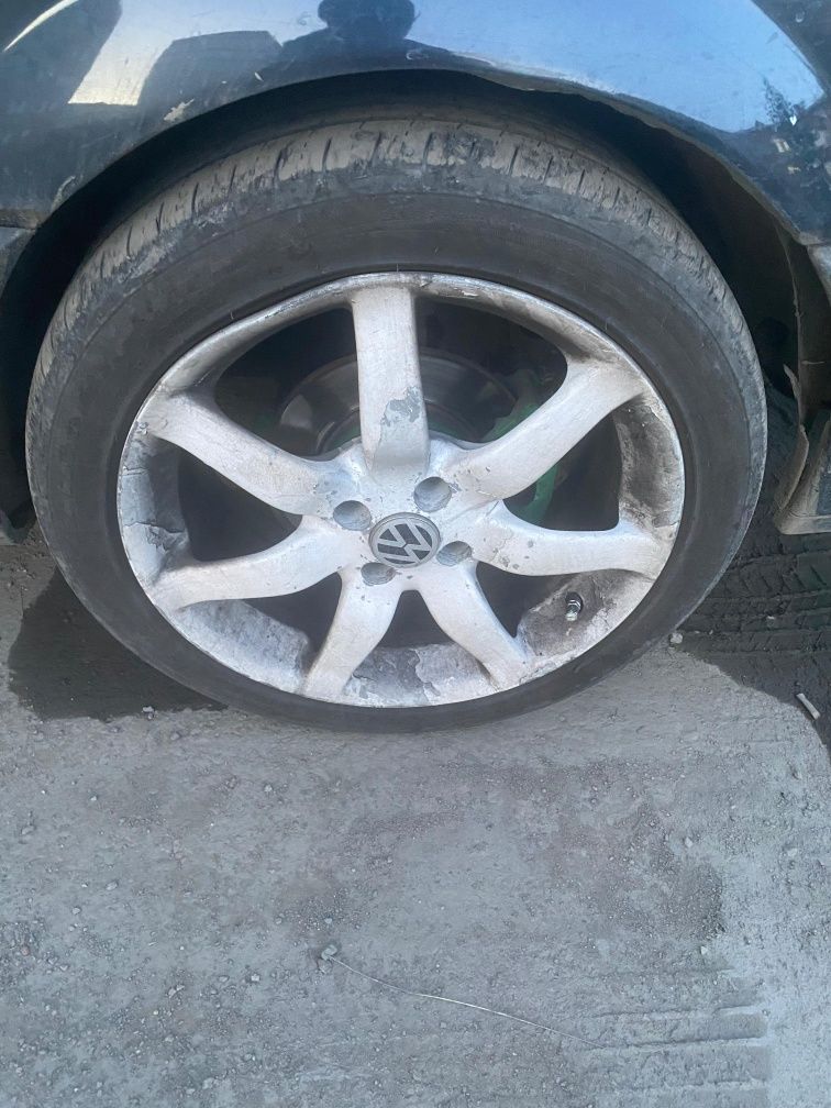 Продам диски с резиной 225/40 R17