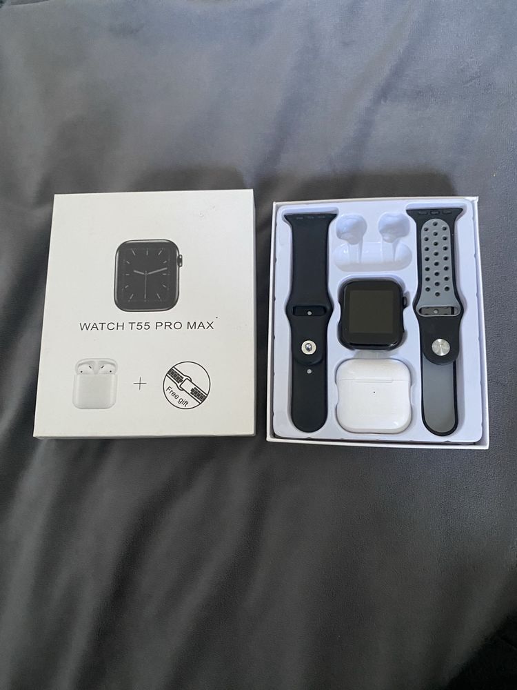 Срочно! Продам набор wath T55 PRO MAX ( смарт часы, эйрподс,ремешок)