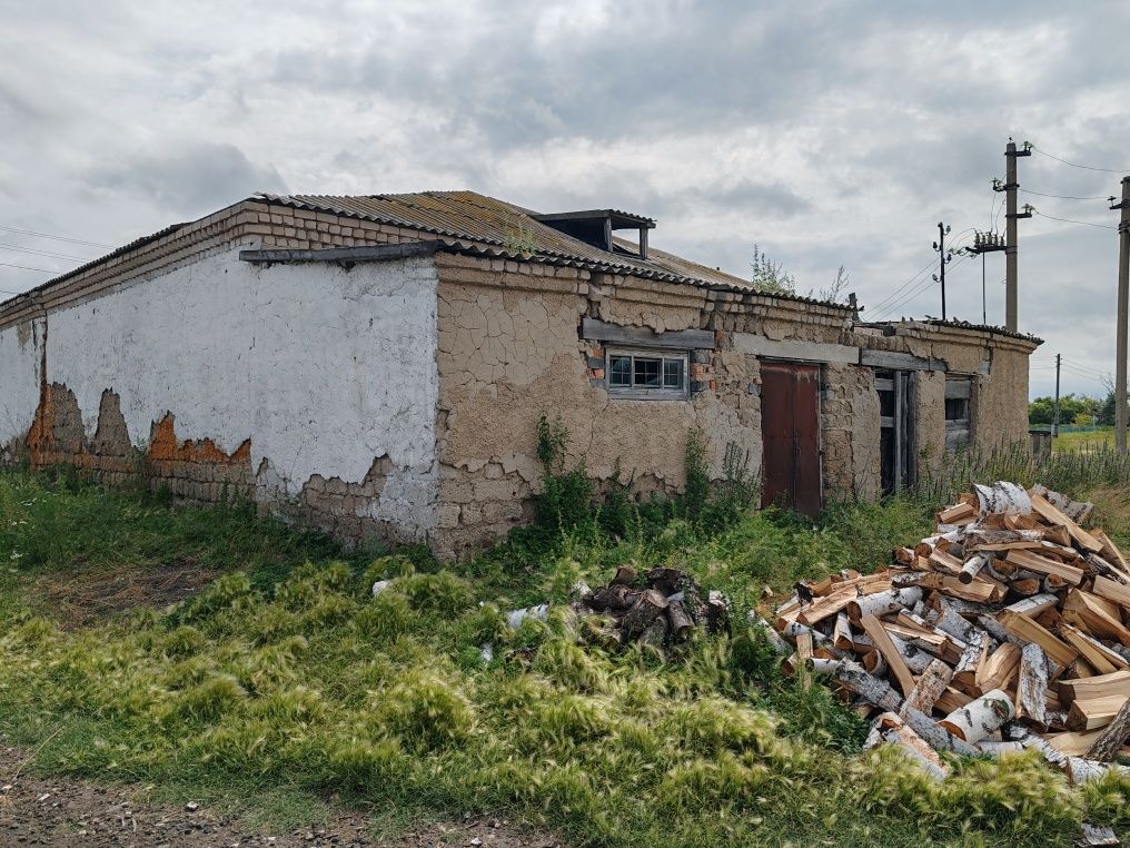 Здания бывшего магазина