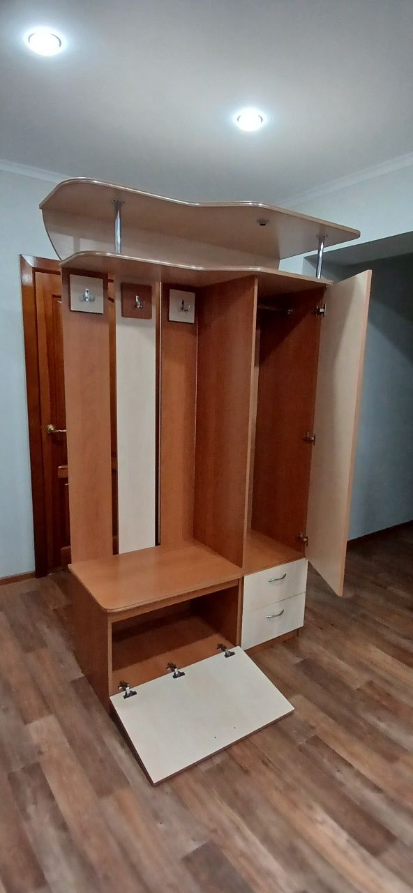 Продам прихожку в отличном состоянии