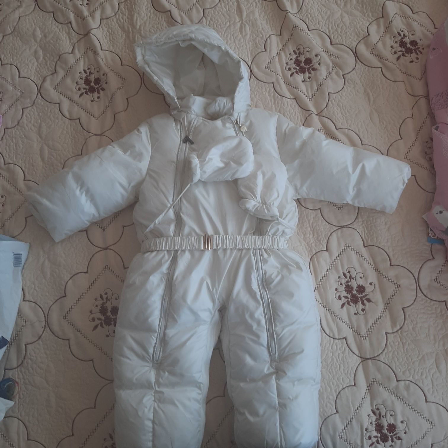 продам детский зимний комбез 86 -92р