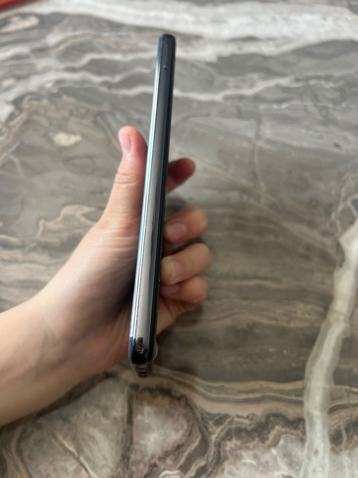 продаю Samsung a32,достаточно в хорошем состоянии, в руках был 1 год.