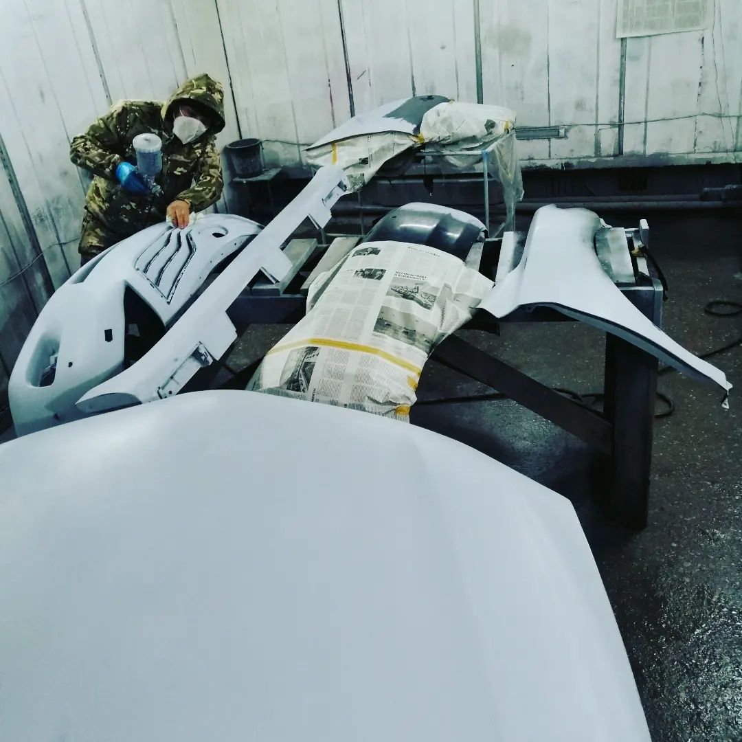 Кузовной ремонт,Покраска автомобиля в профессиональной покрасочной кам