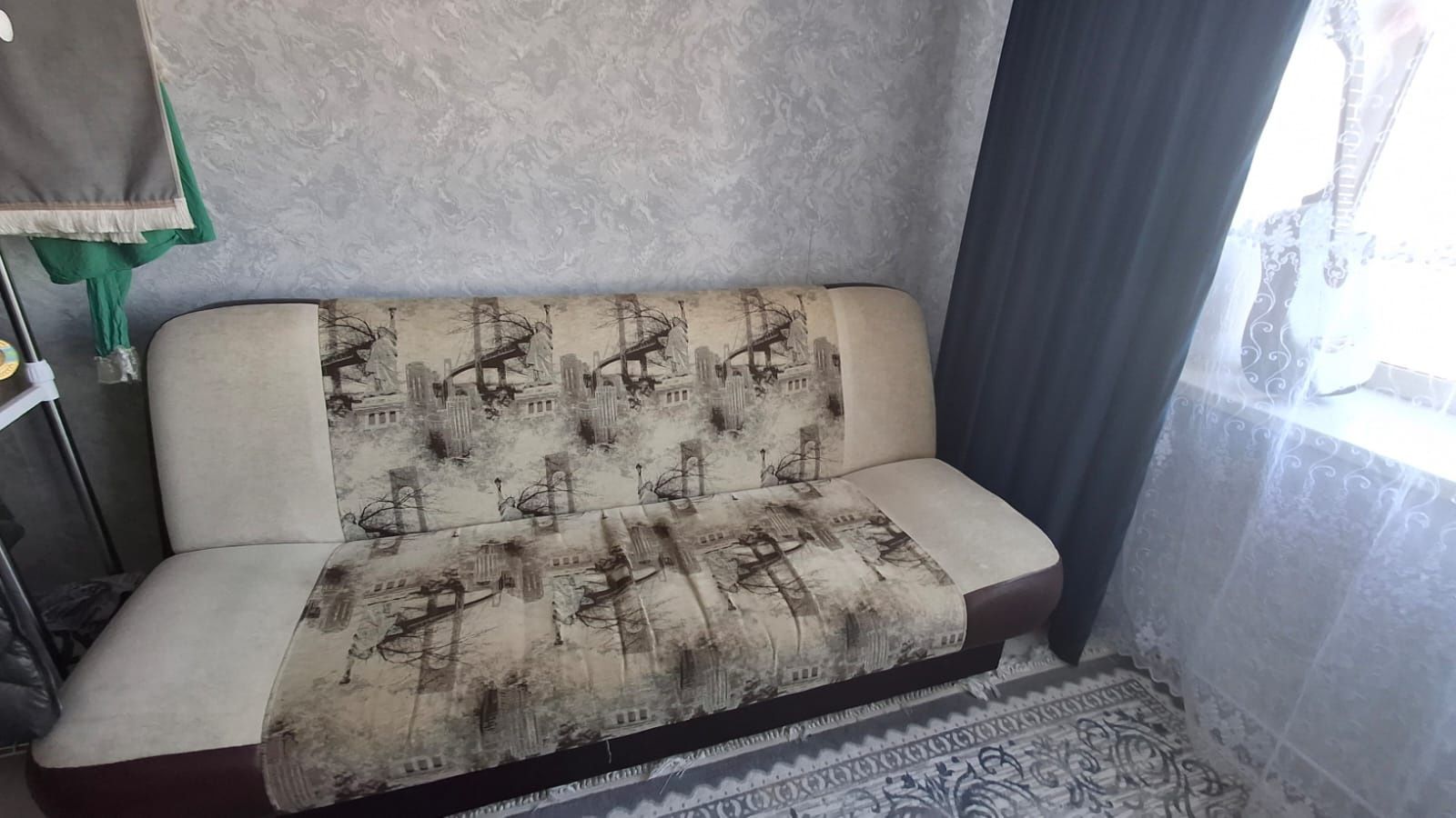 Продам диван и 2 кресла