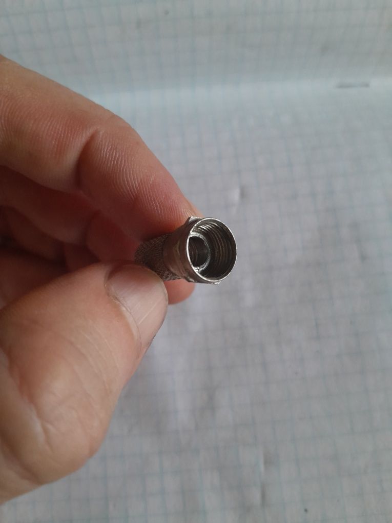 Конектор коннектор conector наконечник насадка на кабель спутниковый