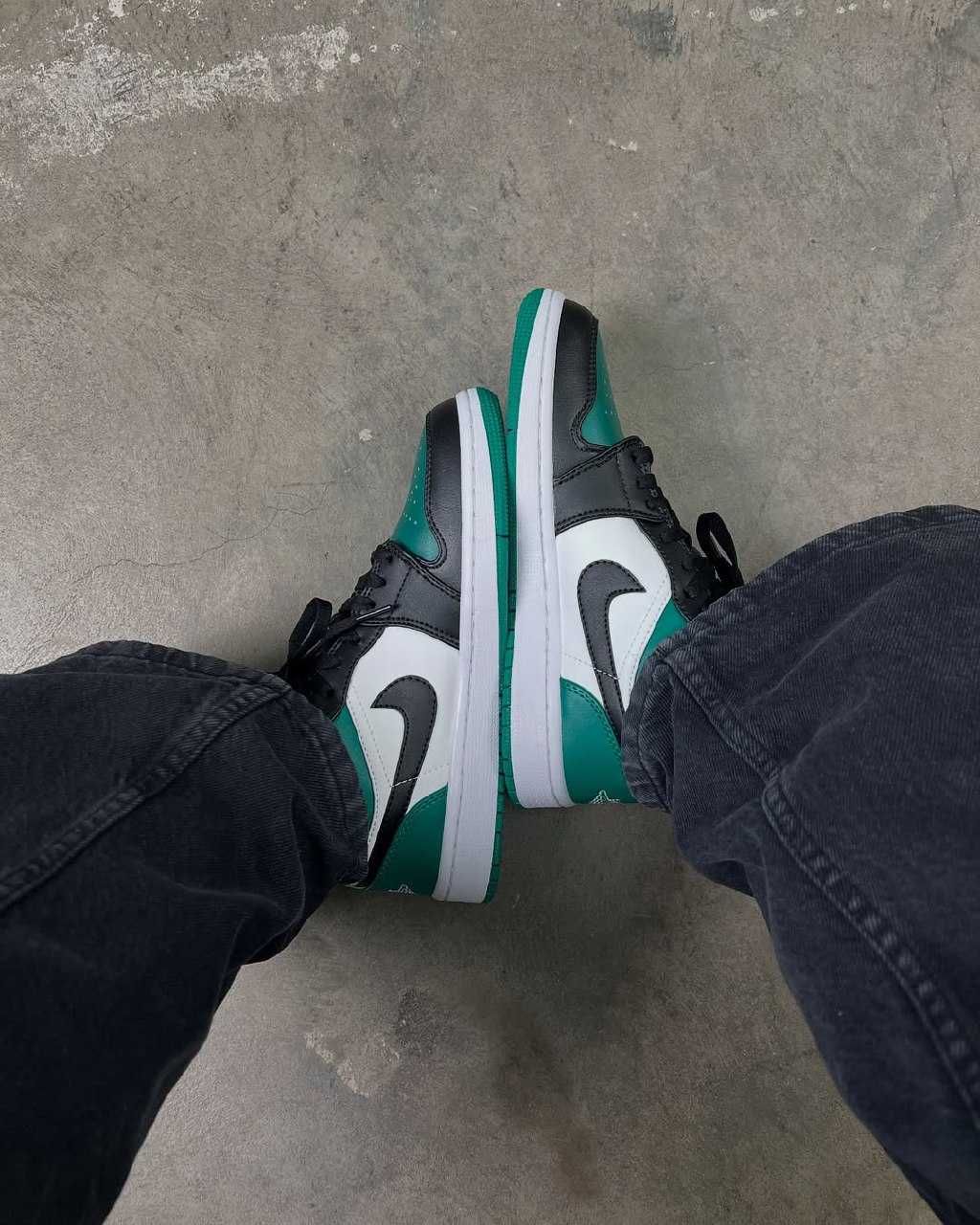 Jordan Air Jordan 1 Low