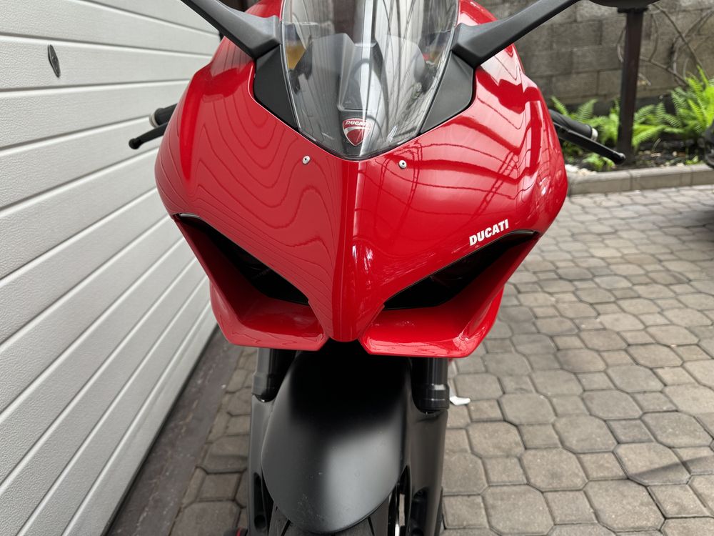 Ducati Panigale v2