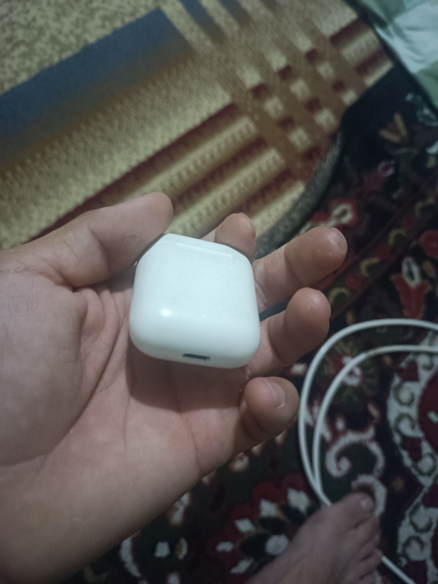 airpods 2 кейс оригинал
