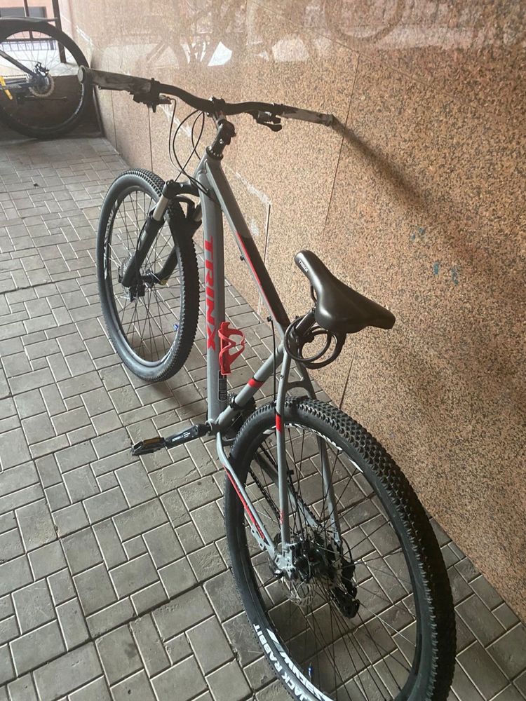 Велосипед  trinx m1000 очень хороший