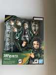Аниме экшен фигурка танжиро от бренда bandai , s.h.figuarts