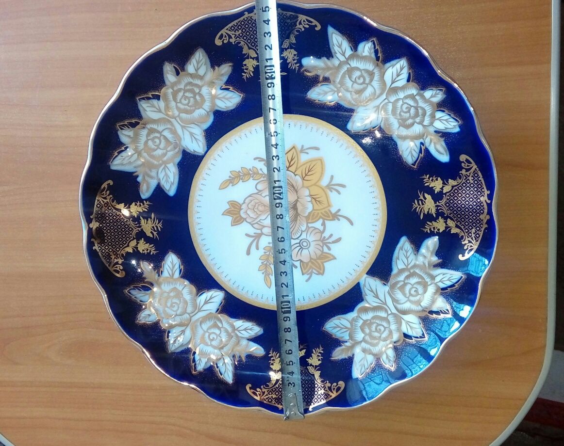 Продам красивые блюдо.