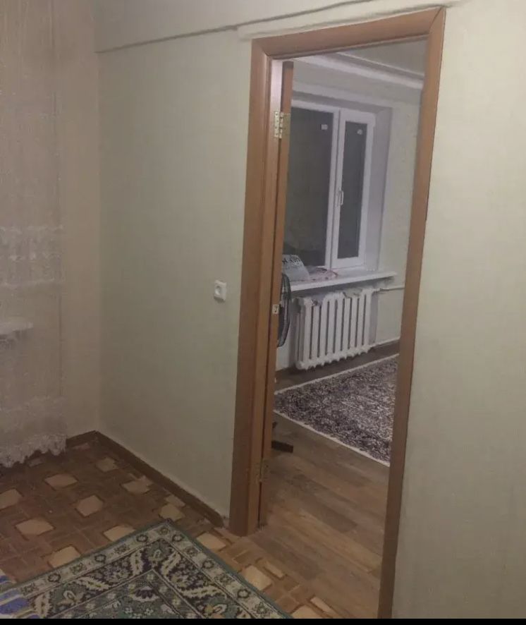 Продам квартиру на Сураганова 9