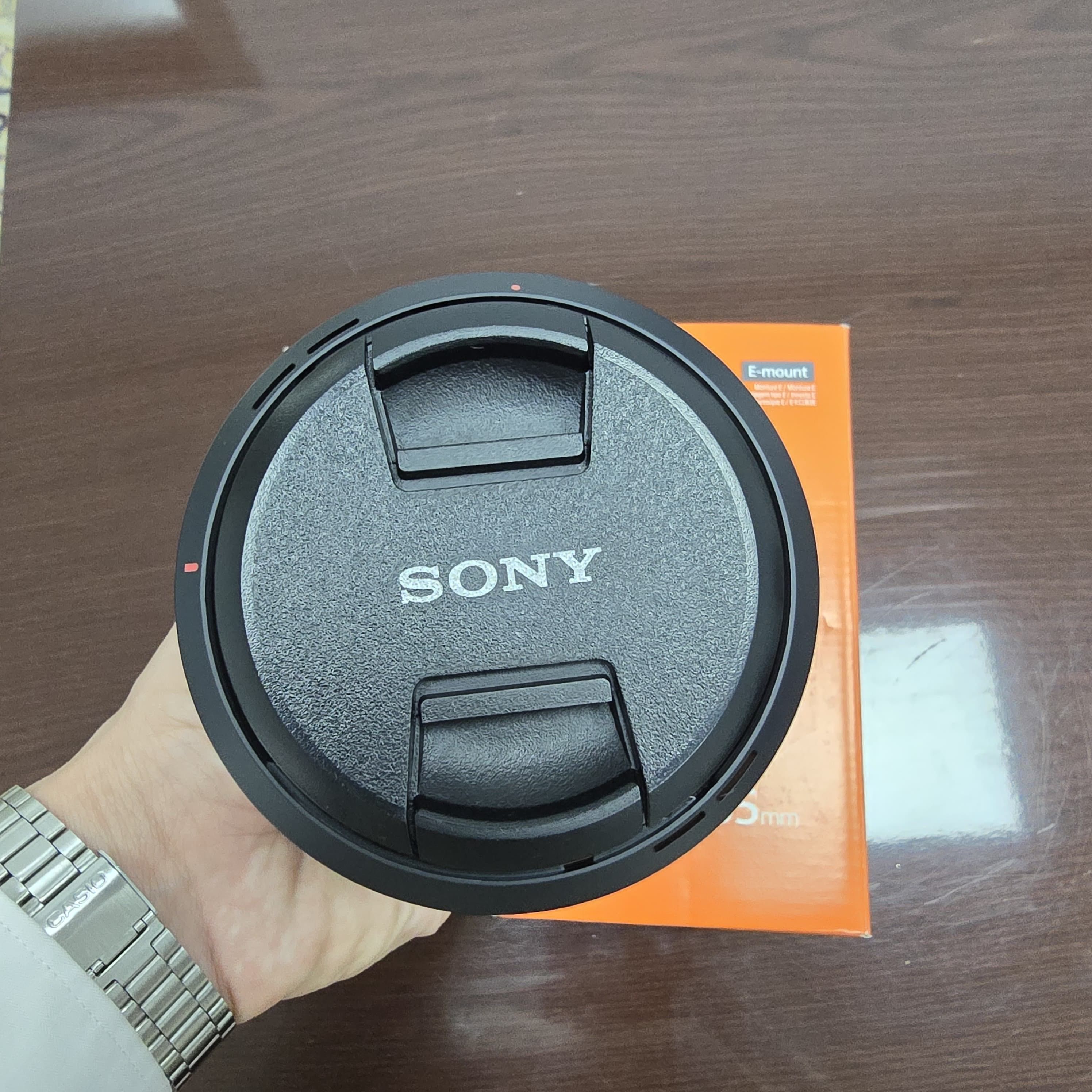 Объектив Sony E PZ 18-105mm f/4 G OSS