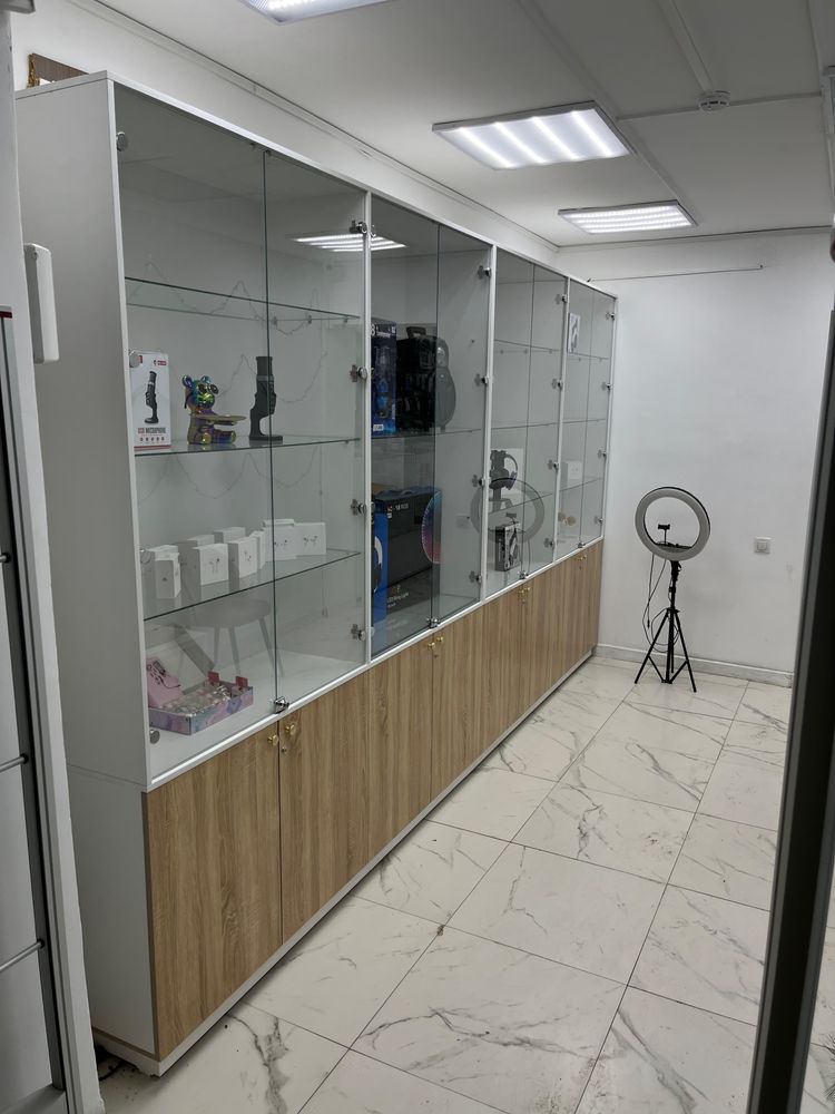 Продам шкаф для БИЗНЕСА