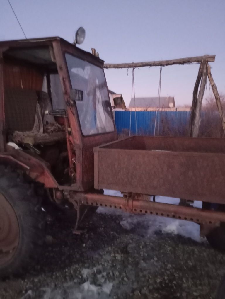 Продам т 16.на ходу