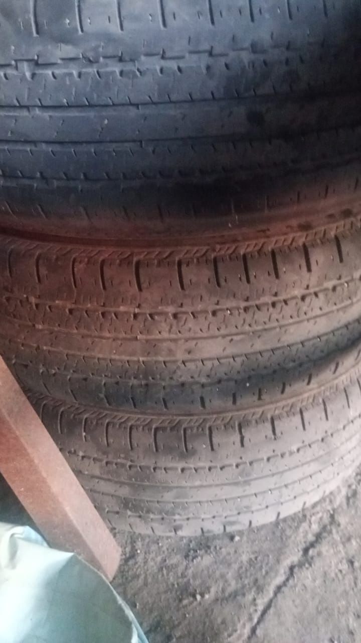 Продам летние шины