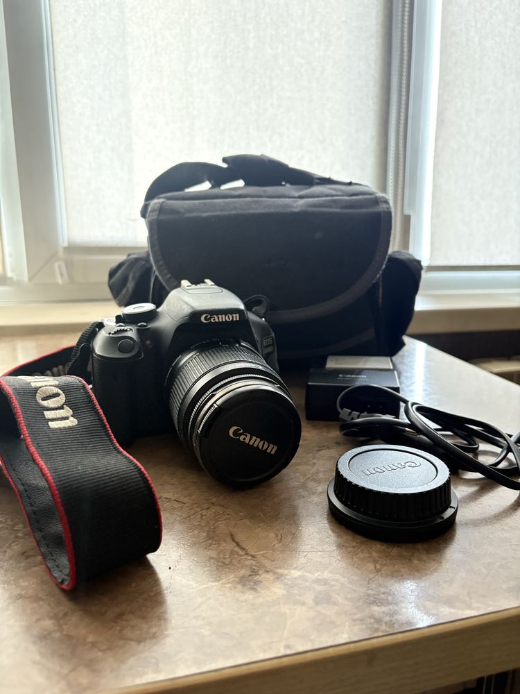 Фотоаппарат CANON EOS 600D
