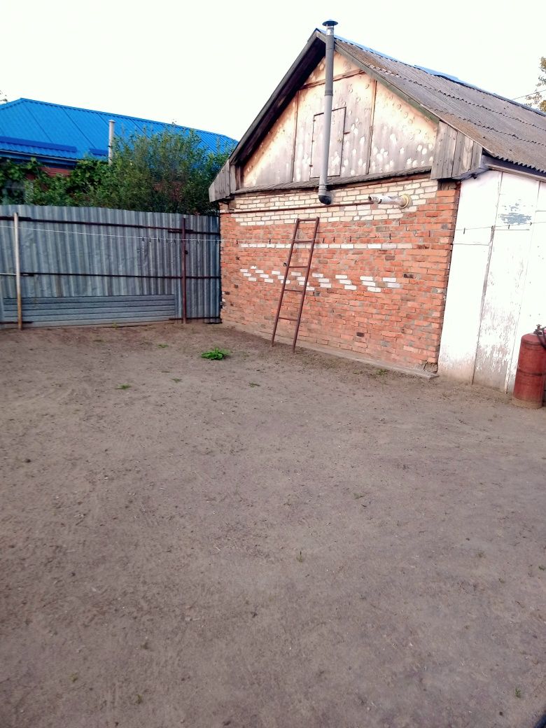 Продаю дом по пр  Абая