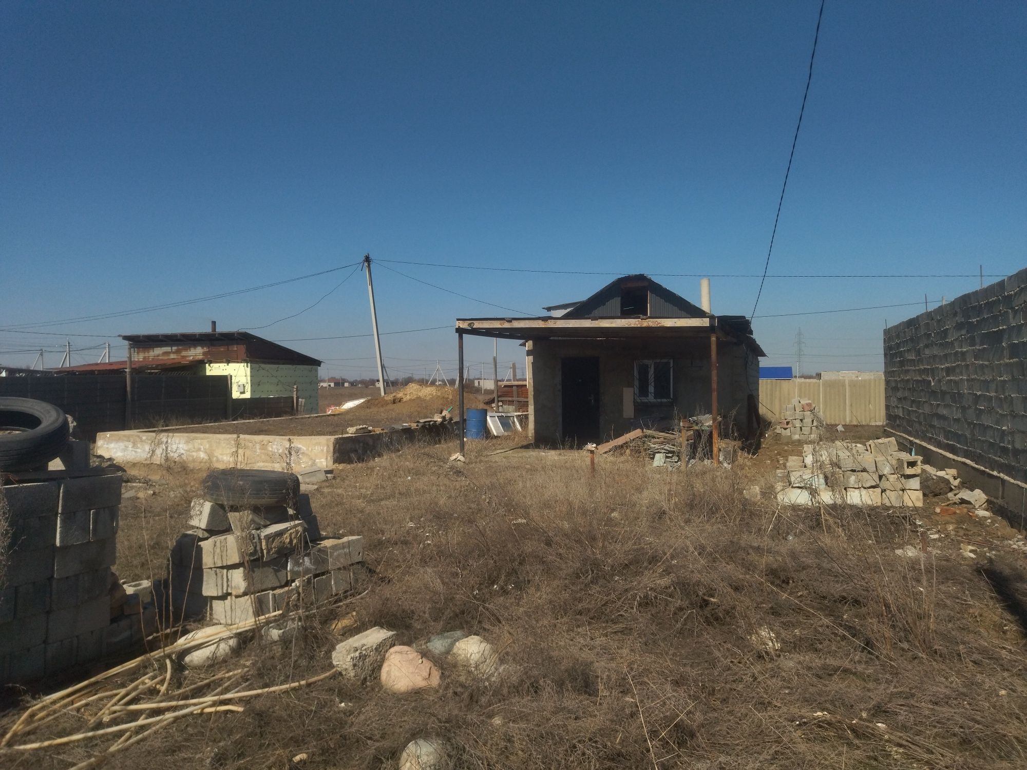 Продам участок 6соток с времянкой