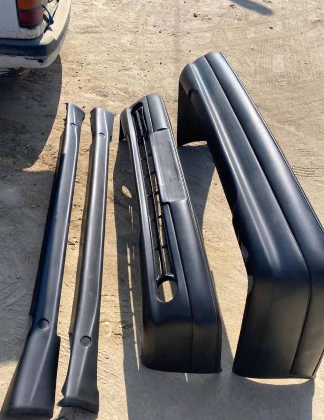 Бампер Мерседес Пороги w124 w210 w190 БМВ е34