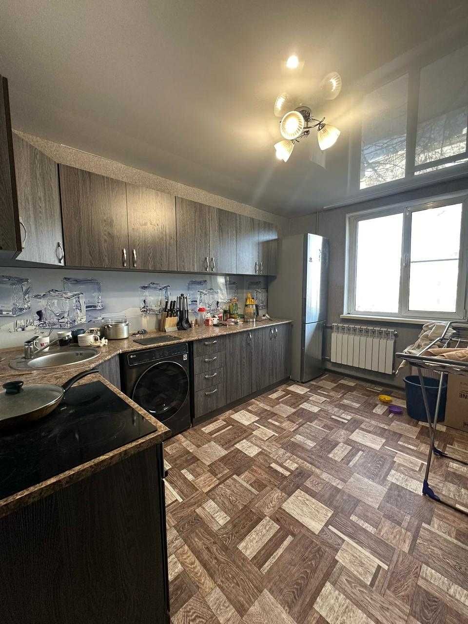 Продам полноценную 1а комнатную квартиру ул.Кунаева 48