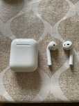 Продаю AirPods оригинал