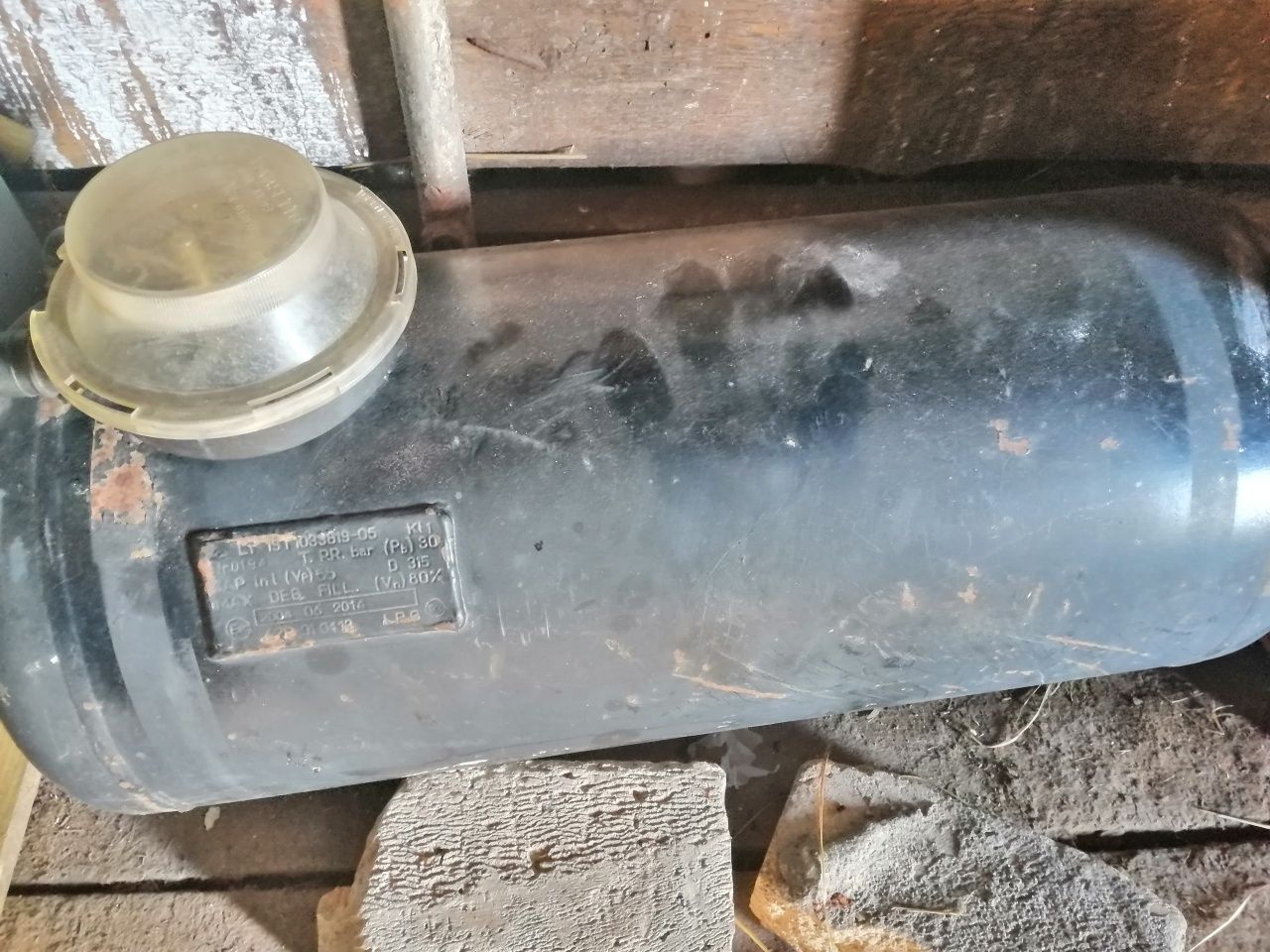 Газовый авто баллон на 45л
