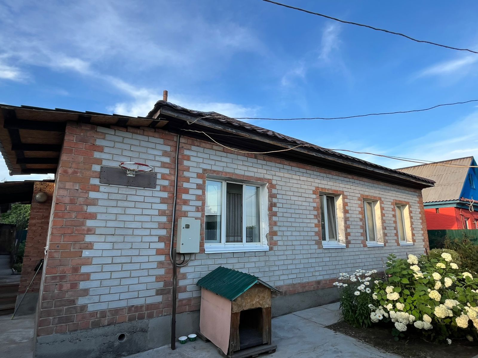 Продам кирпичный дом