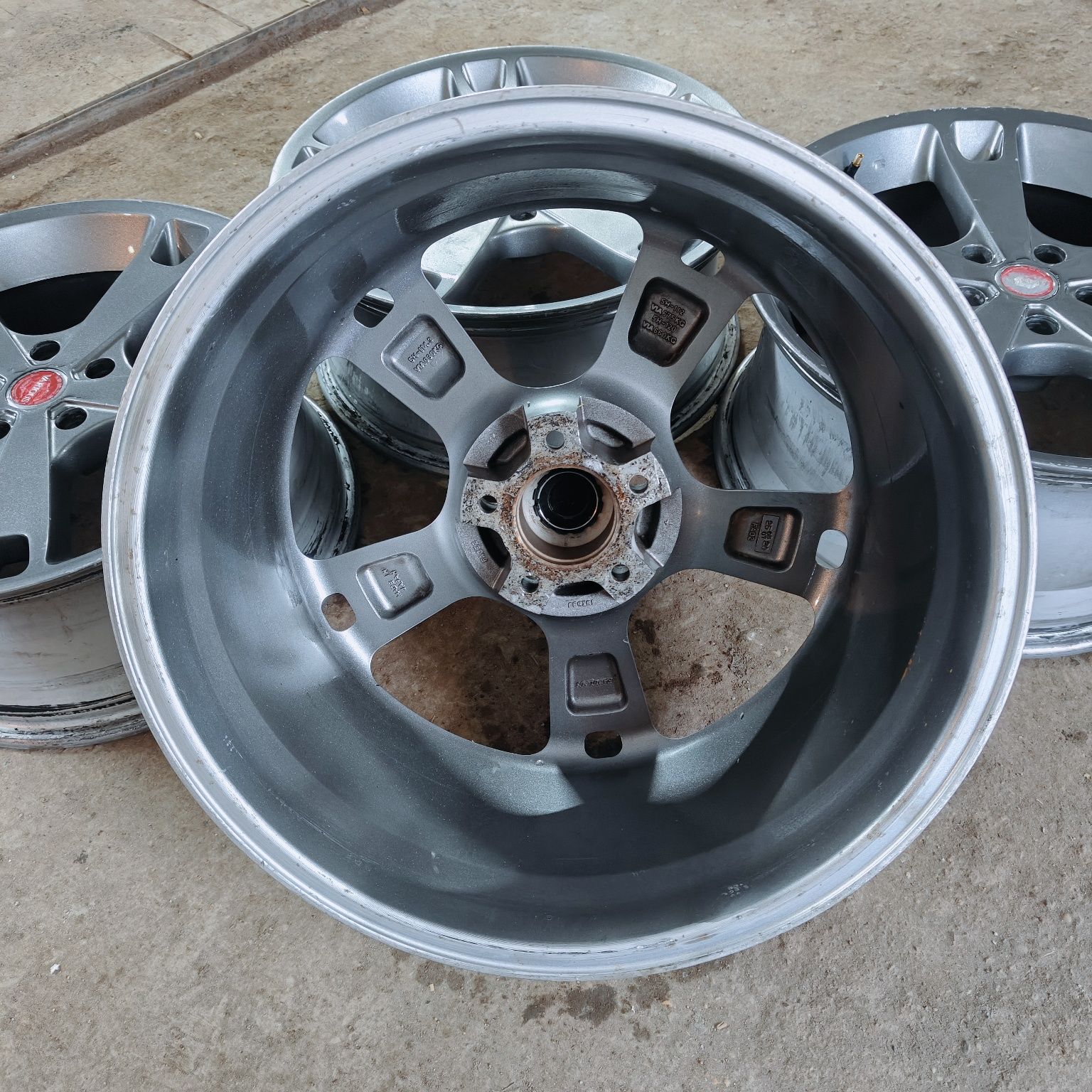 R19 PCD 5*114,3 Комплект легкосплавных дисков