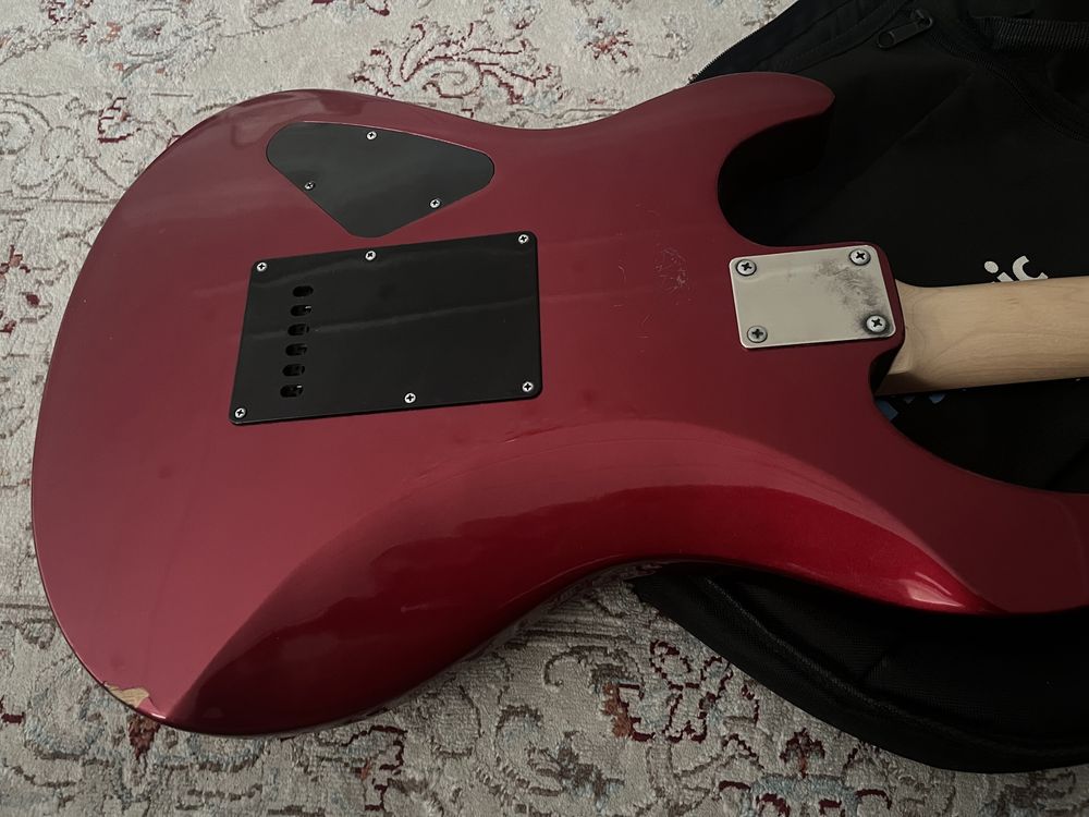 Продам электрогитару Yamaha RGX 121-Z