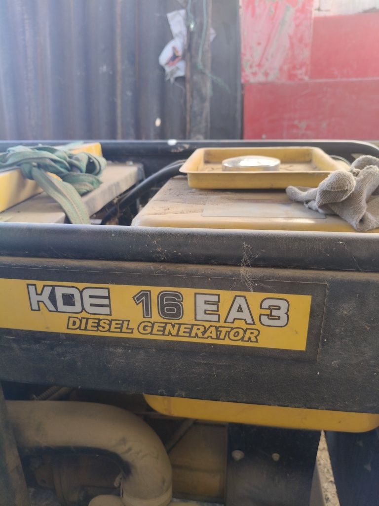 Генератор KDE 16 EAЗ