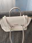 Продам фирменную сумку TRUSSARDI