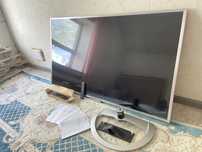 Телевизор SONY.