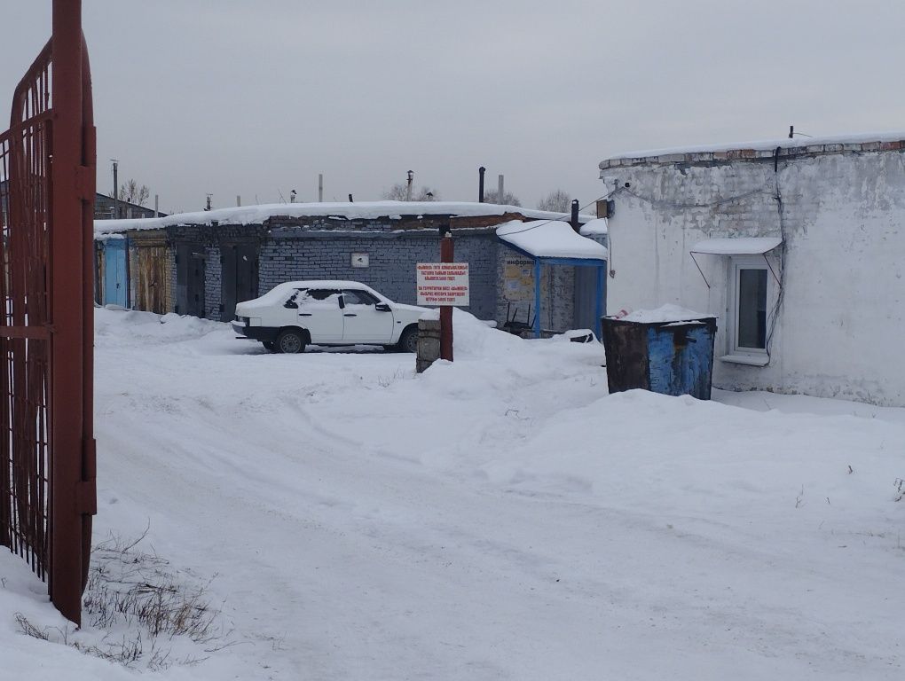 Продам 2 гаража , совмещённых