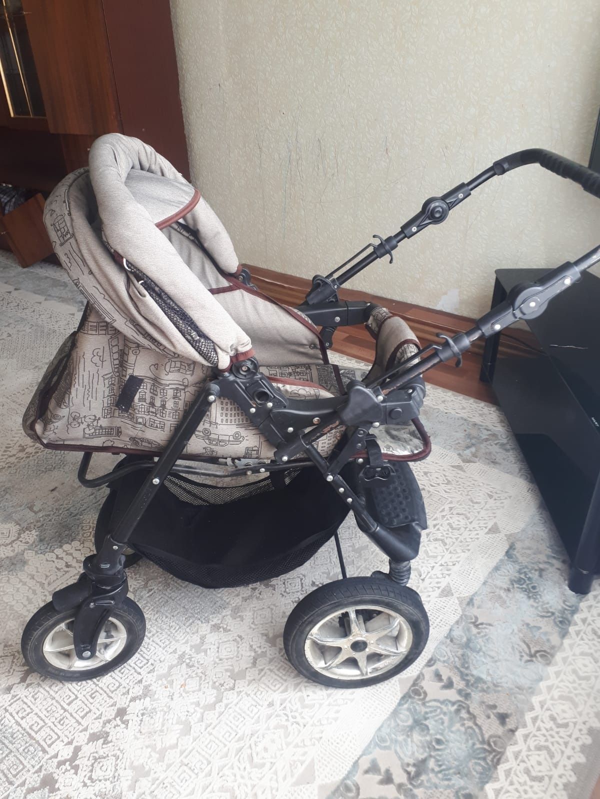Продается коляска