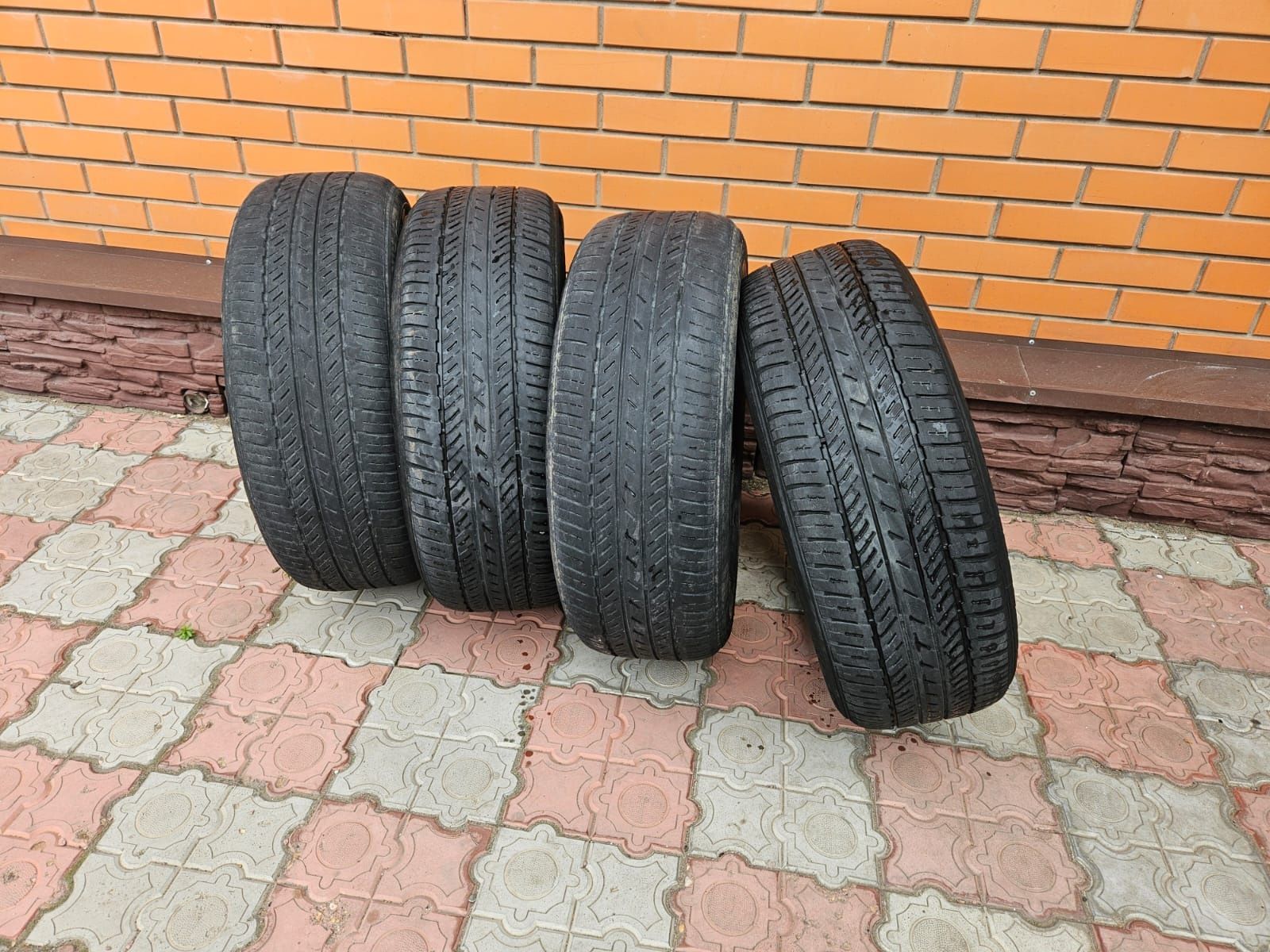 Продам автошины летние