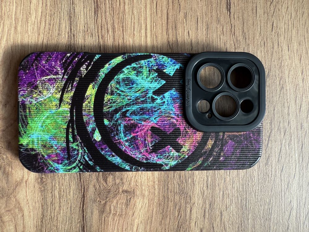 Чехлы Iphone 16 pro