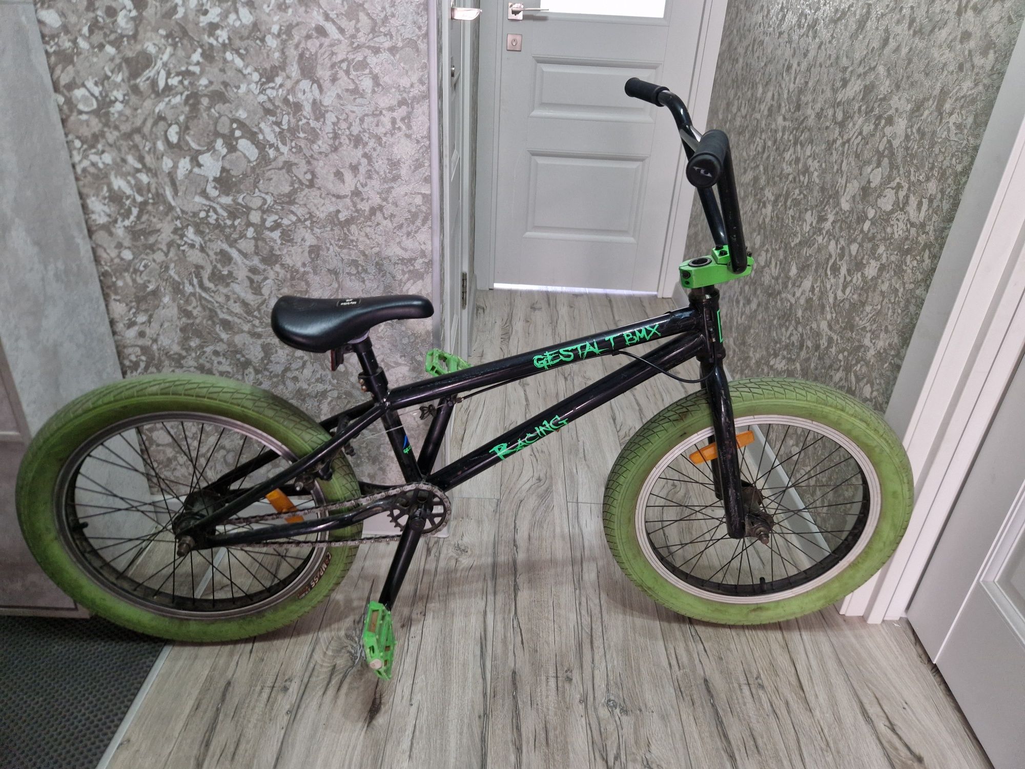 Gestalt bmx racing