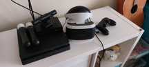 Play Station 4 комплект:VR, 2 move, 11 дисков.