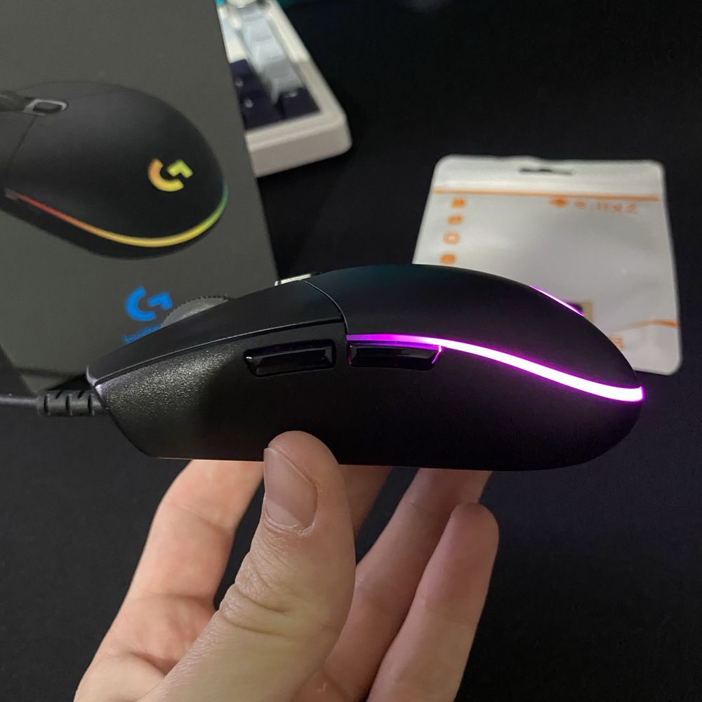 Продам мышь Logitech g102