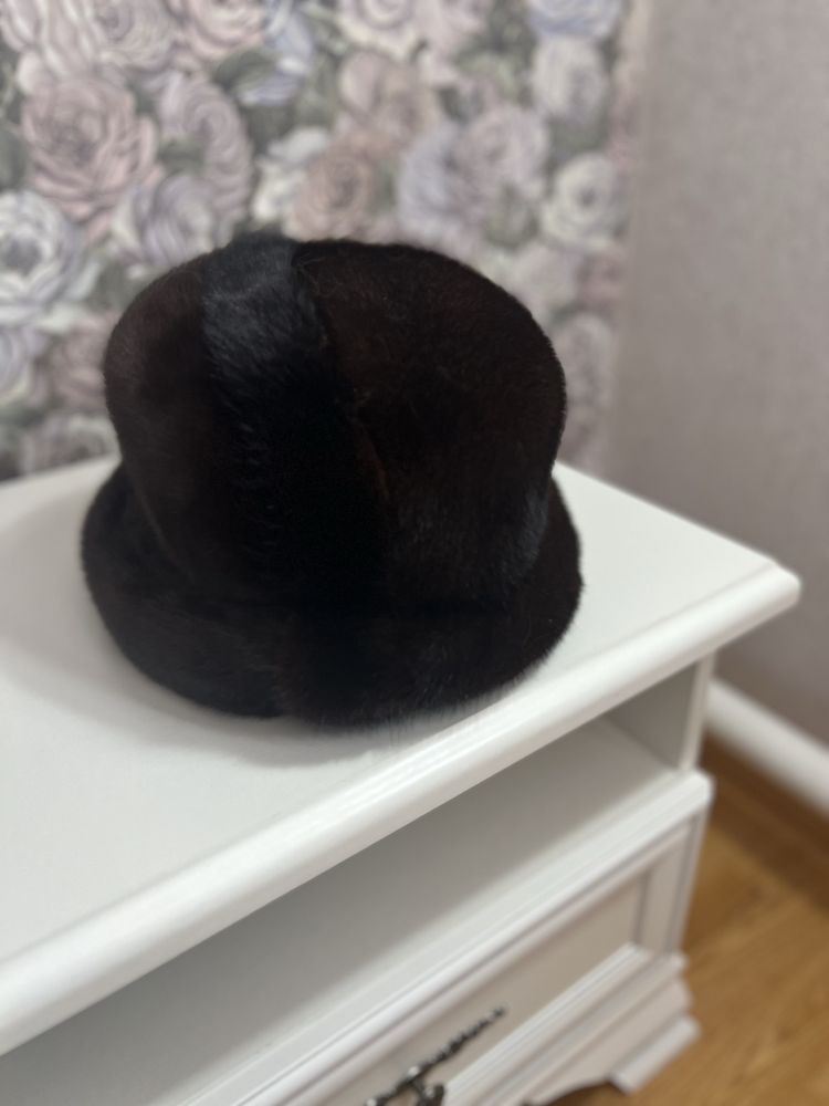 Шапка норковая женская