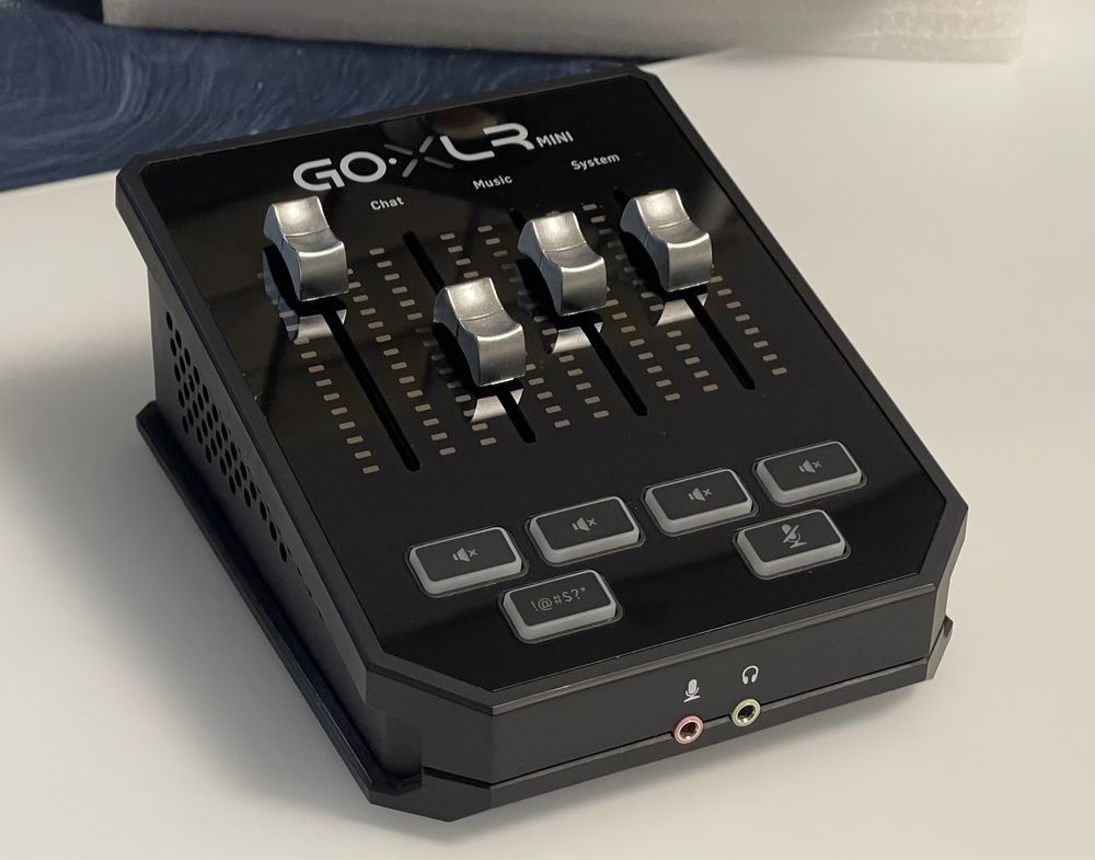 Аудио интерфейс GOXLR mini