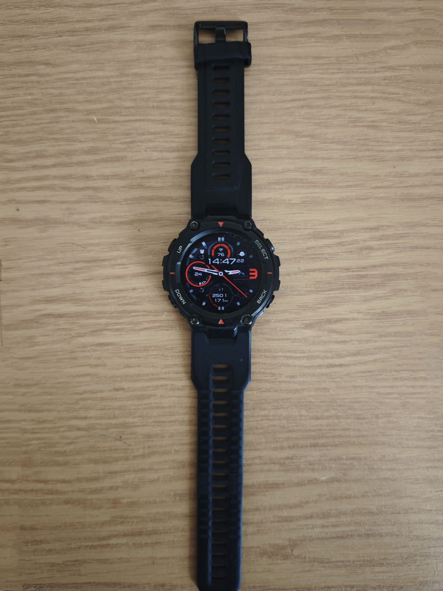 Смарт часы Amazfit T-Rex Pro