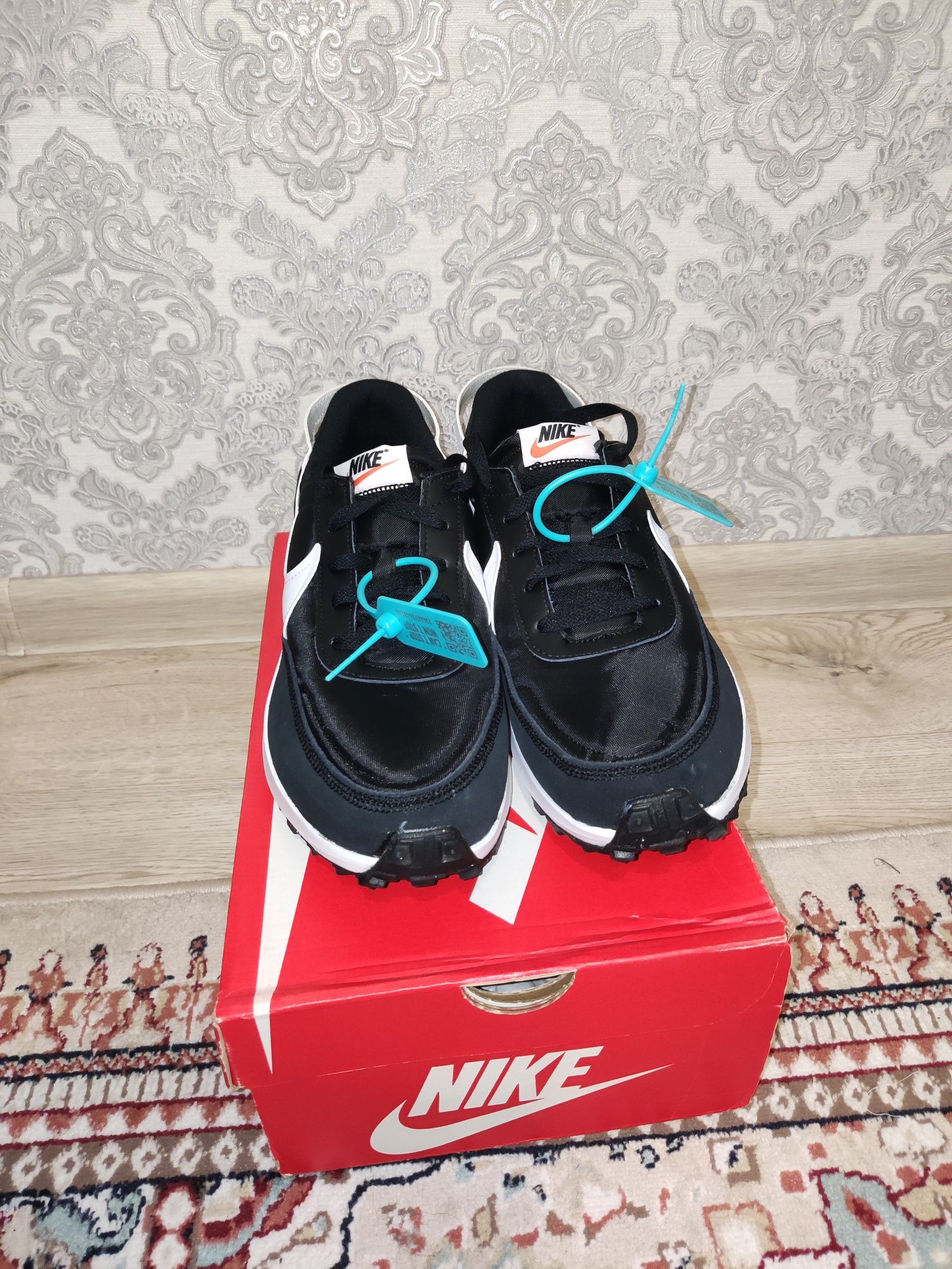 Кроссовки Nike Waffle debu 41 / 42 размеры Найк оригинал